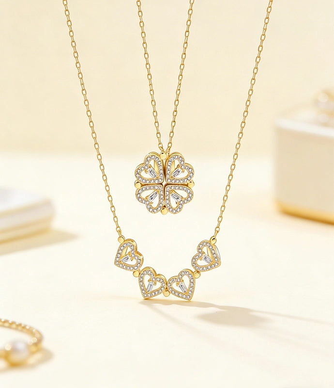Un collar transformable de trébol de cuatro hojas. ¡Llévalo y deja que la buena suerte te acompañe!